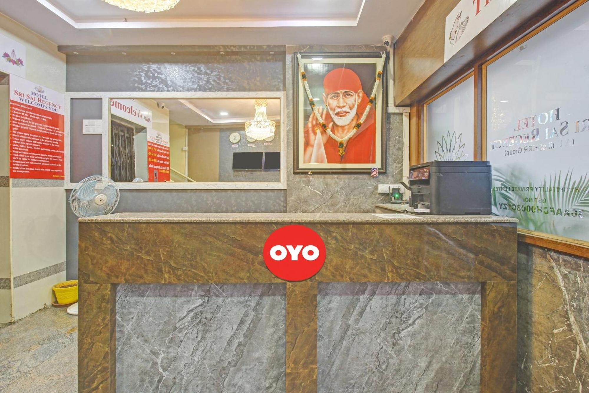 Super Hotel O Sri Sai Regency Hyderabad Esterno foto